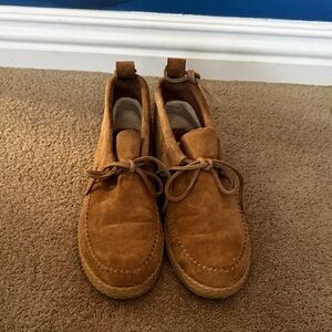 Ugg short moccasin boots